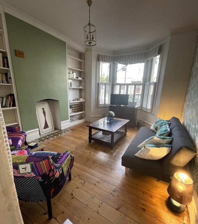 Beautiful Ground Floor Garden Flat Apartman London Kültér fotó