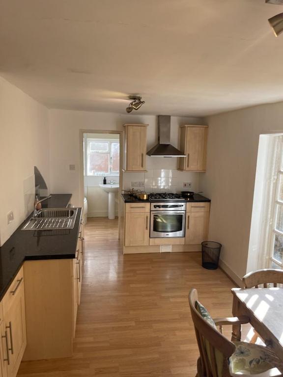 Beautiful Ground Floor Garden Flat Apartman London Kültér fotó